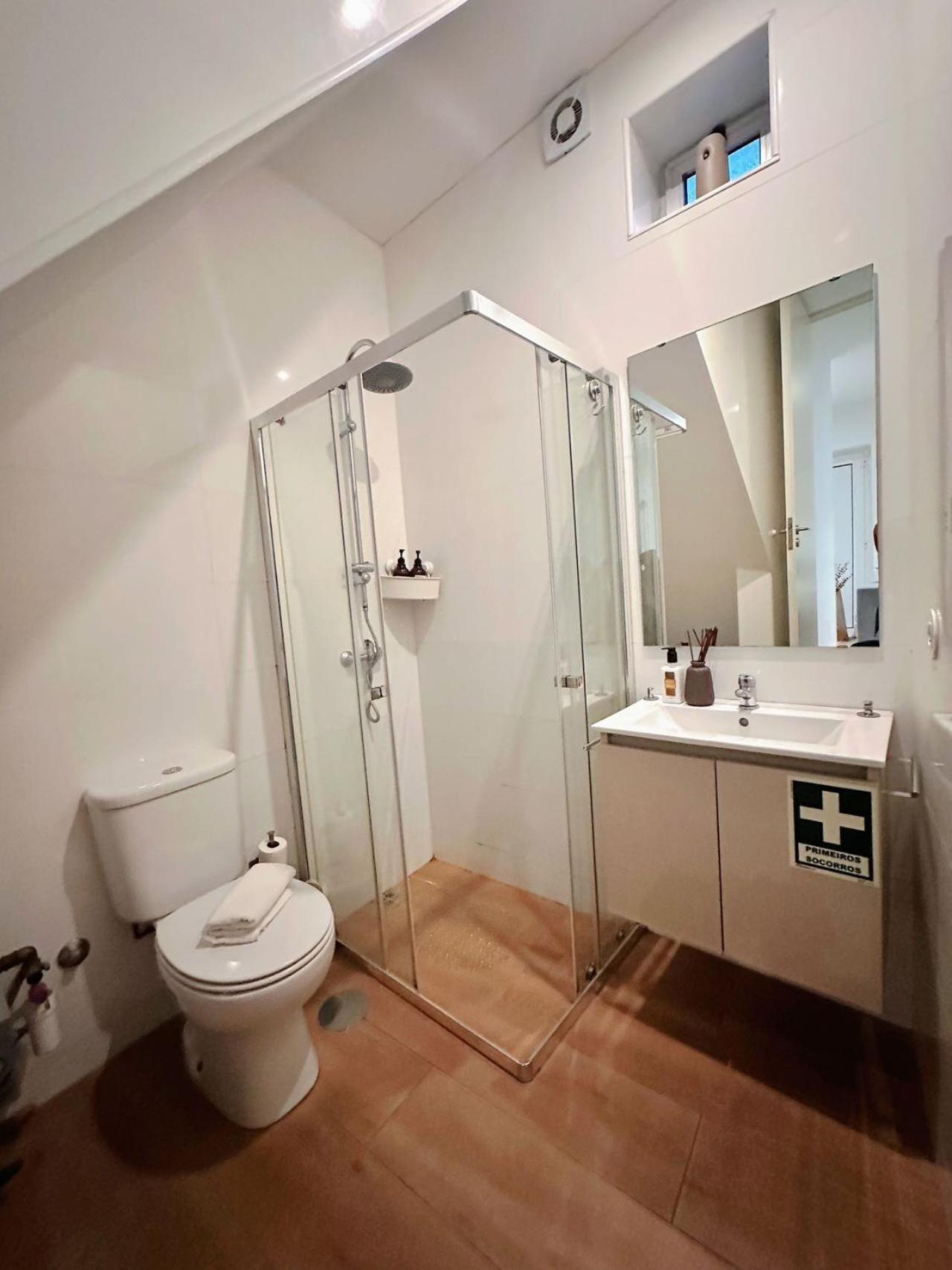 Hotel Downtown A Whole House Duplex Designed For Remote Work And Near Metro Lapa OOporto Esterno foto